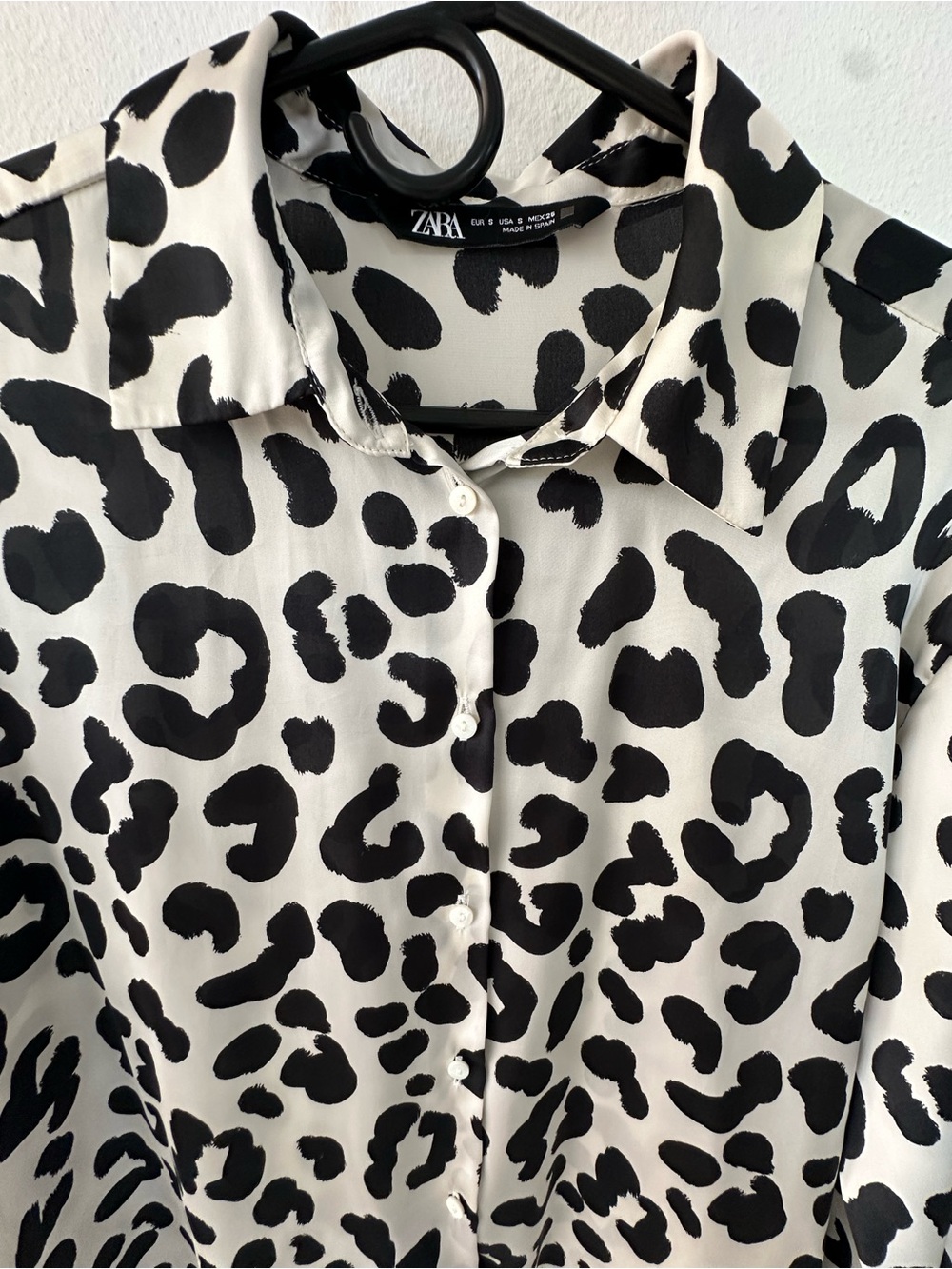 Zara Satin Leopard Print Button Down Blouse | Animal Print Chic Top Size S - Picture 3 of 7